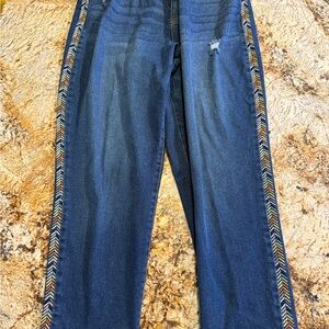 J28 Knox Rose Denim with Embroidered Accents